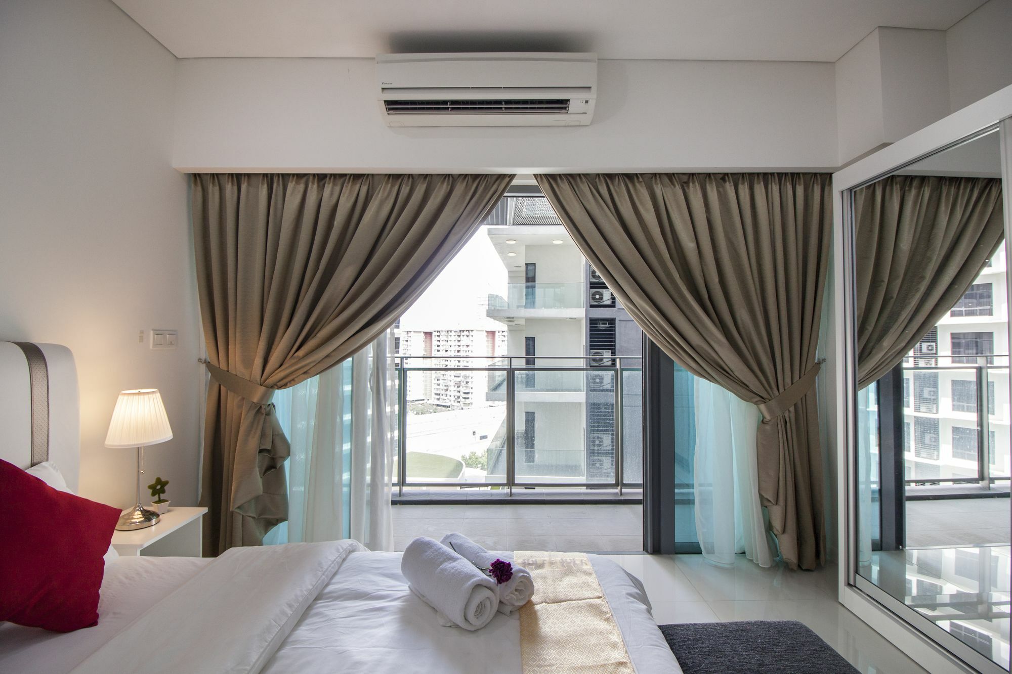 ซัมเมอร์ สวีท บาย พลัช Apartment กัวลาลัมเปอร์ ภายนอก รูปภาพ